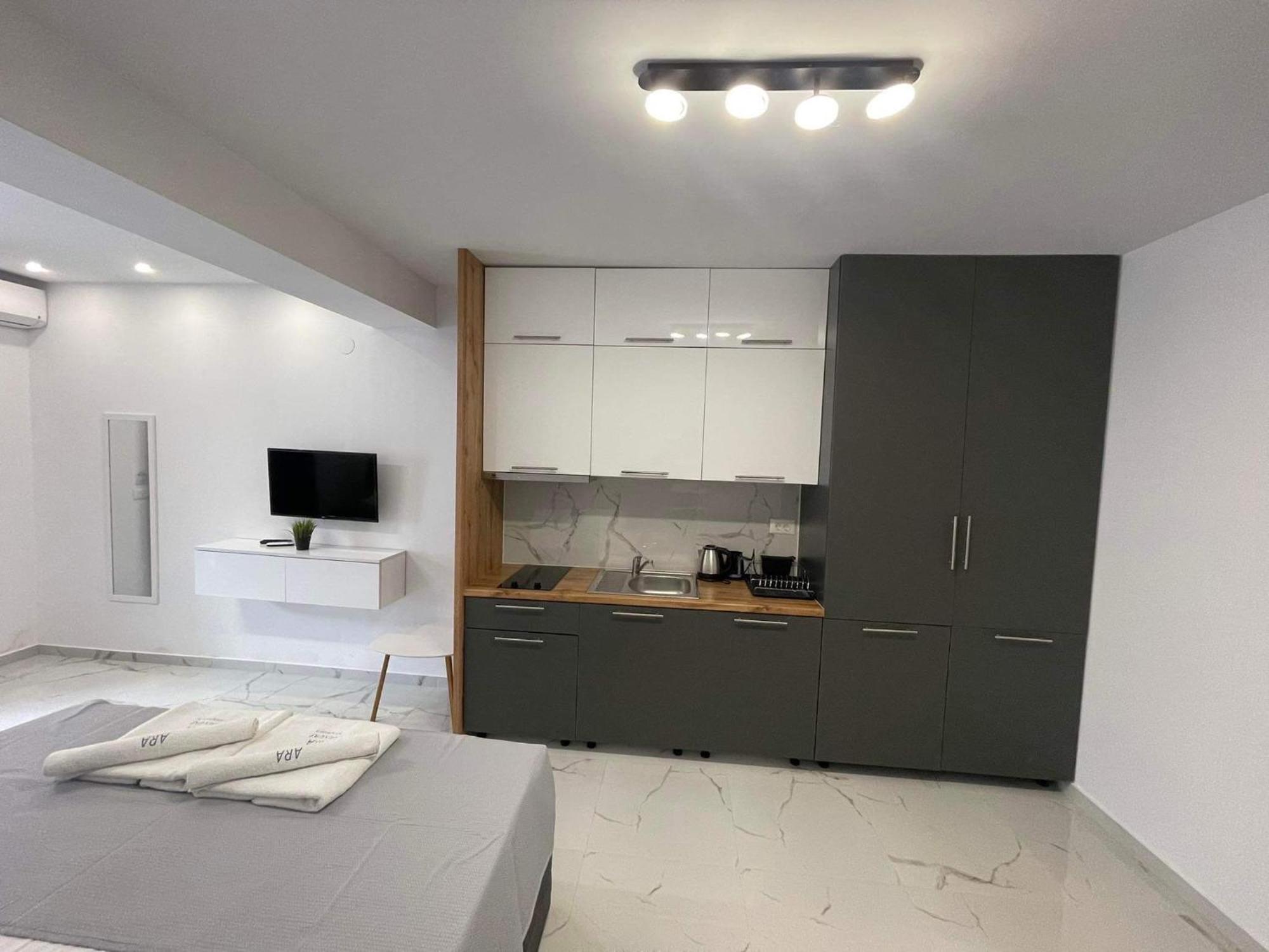 Avgerinos Apartments 波利克罗诺 外观 照片