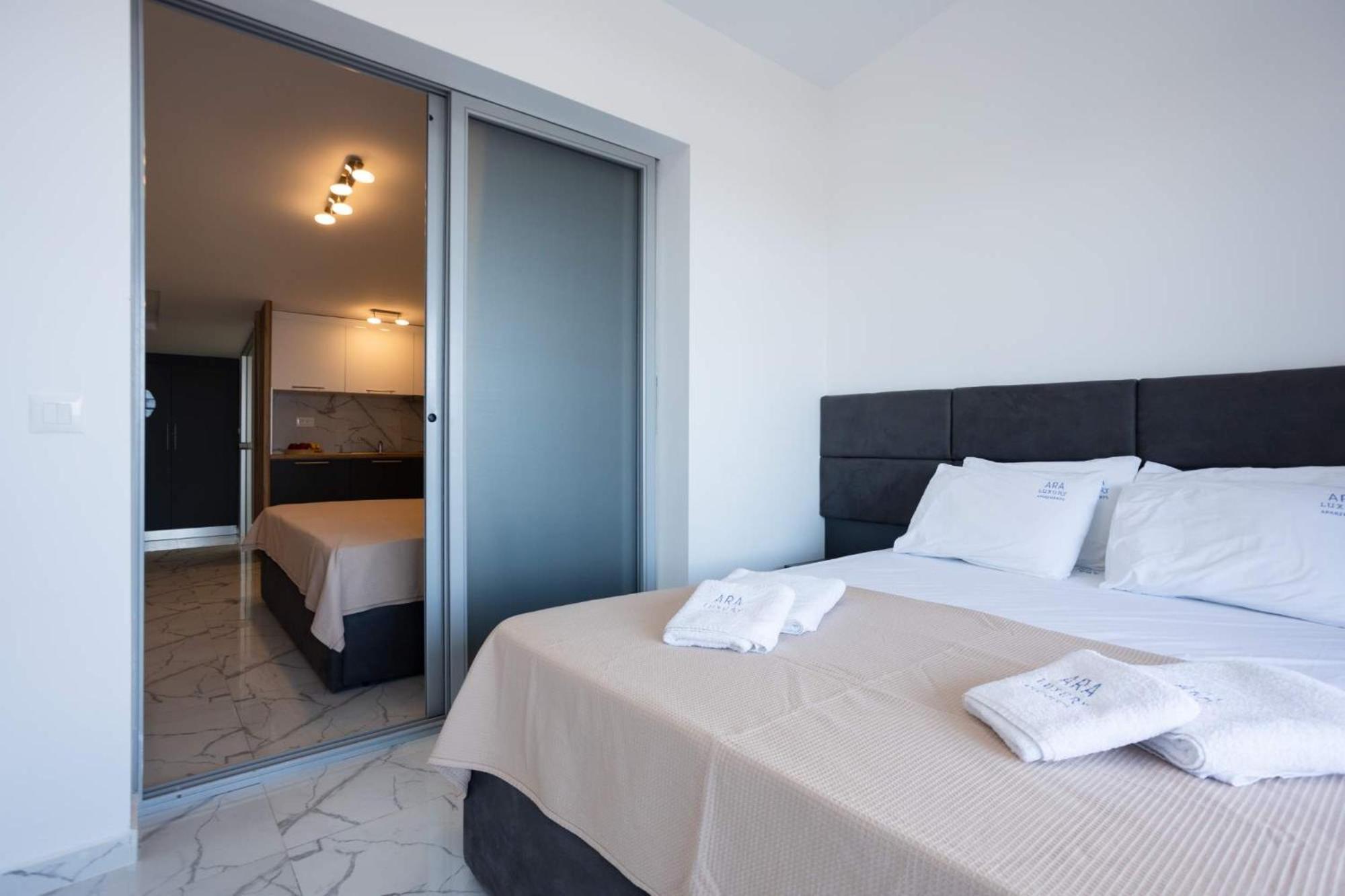 Avgerinos Apartments 波利克罗诺 客房 照片