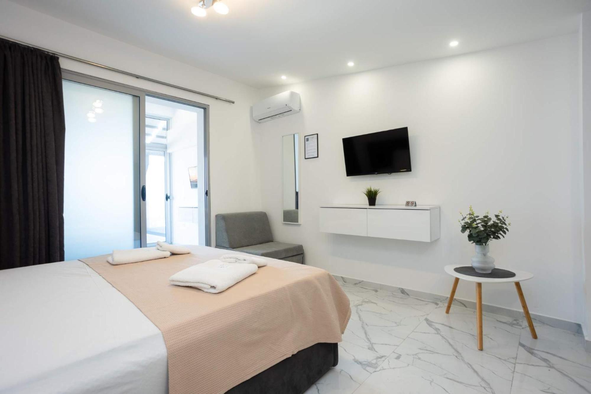 Avgerinos Apartments 波利克罗诺 外观 照片